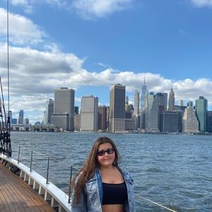 Meet your Posher, Nancy